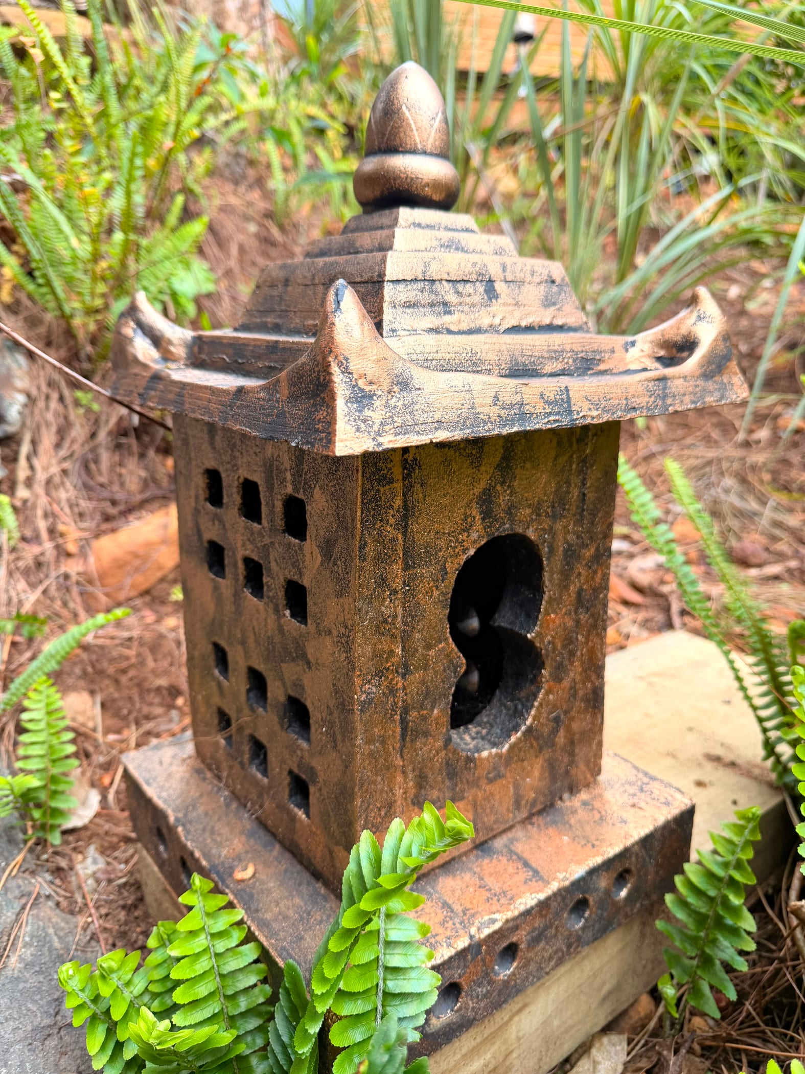Garden Pagoda Lantern
